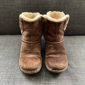 Ugg Australia Cove S/N 5178 Women's dark brown Suede Leather